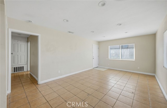 Detail Gallery Image 12 of 29 For 409 N 3rd Avenue, Barstow,  CA 92311 - 4 Beds | 2 Baths