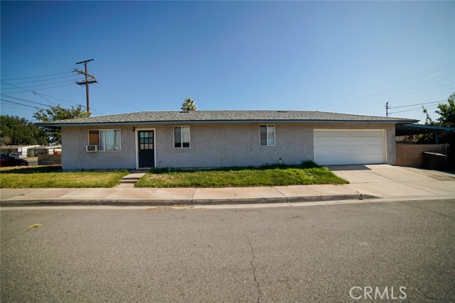 Detail Gallery Image 1 of 1 For 396 E Congress St, Colton,  CA 92324 - 3 Beds | 2 Baths