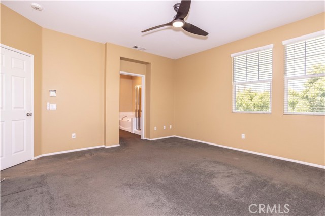 Detail Gallery Image 14 of 38 For 11480 Autumn Glen Ct, Porter Ranch,  CA 91326 - 3 Beds | 3 Baths