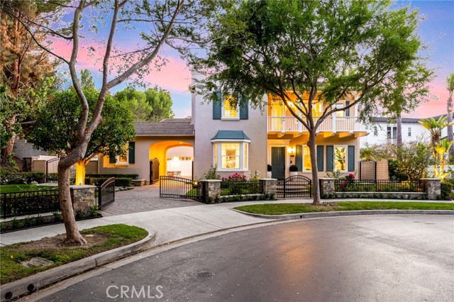 Detail Gallery Image 1 of 74 For 3 Seabluff, Newport Beach,  CA 92660 - 5 Beds | 5/1 Baths