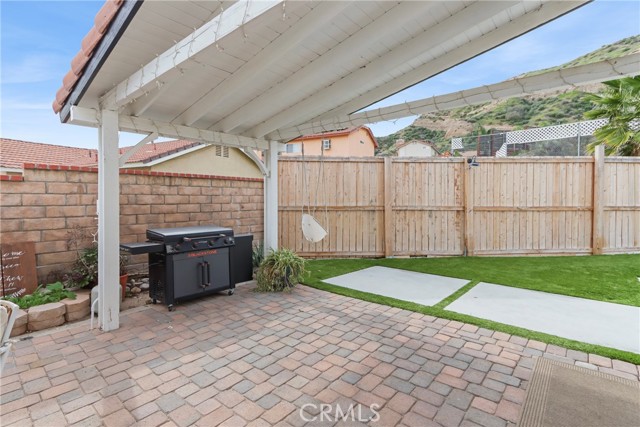 Detail Gallery Image 38 of 49 For 29161 Corales, Canyon Country,  CA 91387 - 3 Beds | 3 Baths