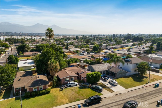 Detail Gallery Image 4 of 13 For 1893 Grier St, Pomona,  CA 91766 - 3 Beds | 2 Baths