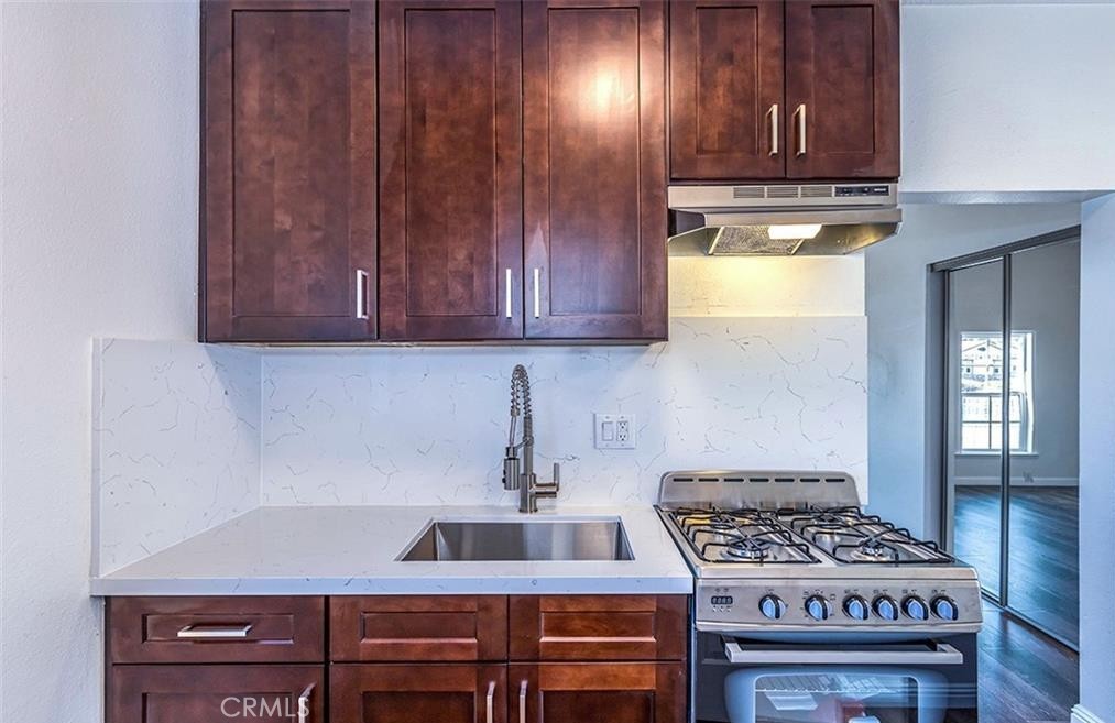 MLS #IV25257751 image #2