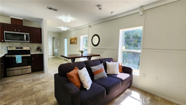 Detail Gallery Image 3 of 50 For 55062 Oak Crest Ct, Wishon,  CA 93669 - 5 Beds | 3 Baths