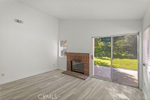 Detail Gallery Image 10 of 34 For 3178 Dogwood Dr, Corona,  CA 92882 - 3 Beds | 2 Baths