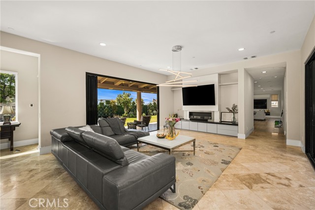 Detail Gallery Image 29 of 75 For 19240 Steeplechase Way, Yorba Linda,  CA 92886 - 4 Beds | 5/1 Baths