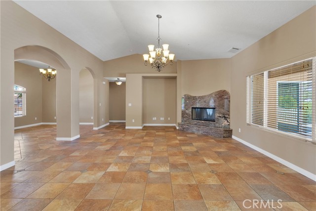 14572 Sultana Street, Hesperia CA: https://media.crmls.org/medias/0de164ba-e592-4207-8e9e-e0328060fcad.jpg
