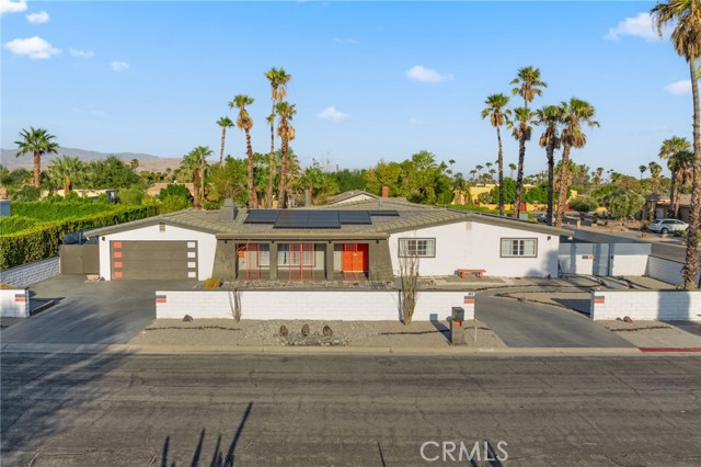 Detail Gallery Image 20 of 66 For 2306 Acacia Rd E, Palm Springs,  CA 92262 - 4 Beds | 3 Baths