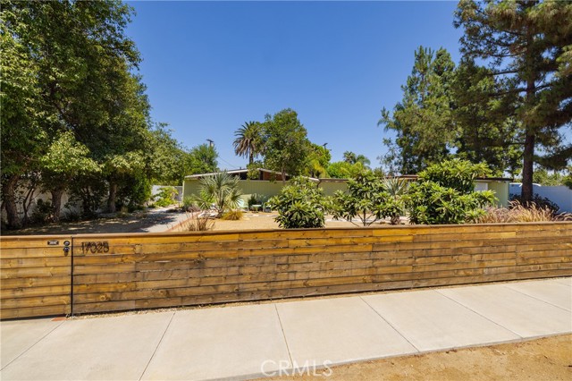 Detail Gallery Image 45 of 45 For 17025 Labrador St, Northridge,  CA 91325 - 4 Beds | 2/1 Baths