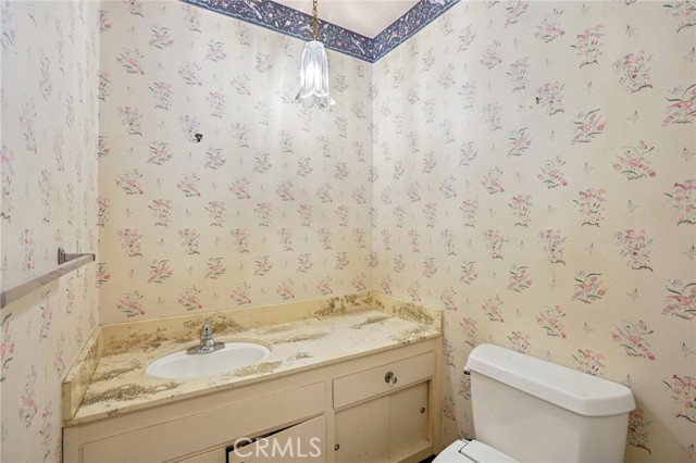 Detail Gallery Image 24 of 44 For 2305 Silver Ridge Ave, Los Angeles,  CA 90039 - 6 Beds | 6 Baths