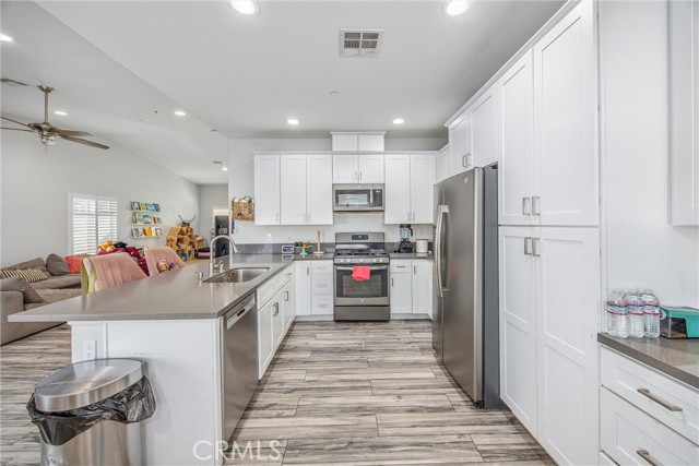 Detail Gallery Image 3 of 24 For 622 Faith, Beaumont,  CA 92223 - 3 Beds | 2 Baths