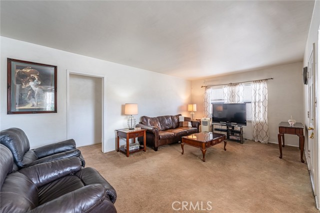 Detail Gallery Image 3 of 43 For 14823 Gridley Rd, Norwalk,  CA 90650 - 3 Beds | 1 Baths