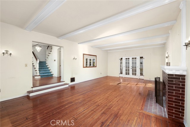 Detail Gallery Image 14 of 53 For 1534 Linda Vista Ave, Pasadena,  CA 91103 - 4 Beds | 2/1 Baths