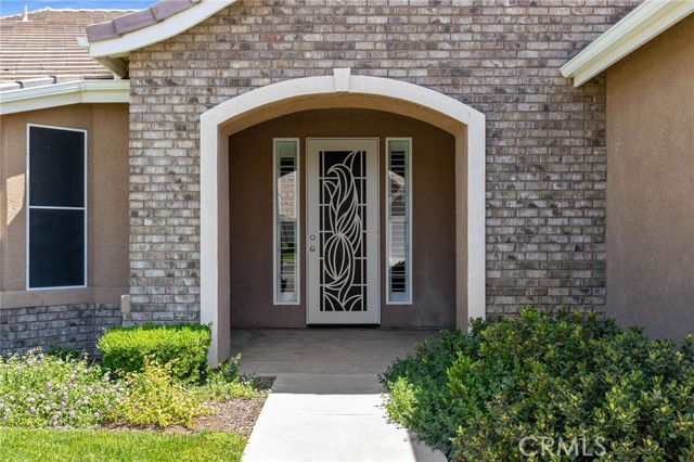 Detail Gallery Image 2 of 38 For 6409 Vienna Pl, Bakersfield,  CA 93306 - 2 Beds | 2 Baths