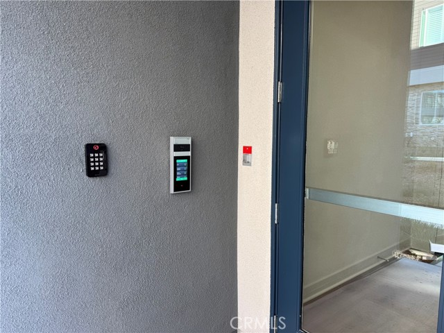 Detail Gallery Image 11 of 45 For 479 Mulligan, Irvine,  CA 92618 - 3 Beds | 2/1 Baths