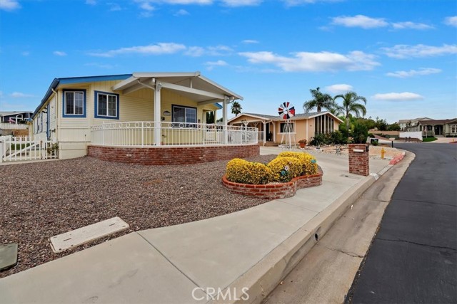 Detail Gallery Image 5 of 71 For 38055 Calle Amigable, Murrieta,  CA 92563 - 3 Beds | 2 Baths