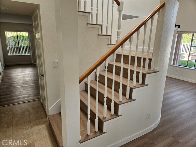 Detail Gallery Image 24 of 33 For 24825 Laurelcrest, Stevenson Ranch,  CA 91381 - 4 Beds | 3 Baths