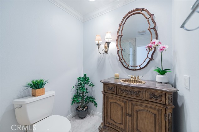2381 Via Mariposa W, Laguna Woods CA: https://media.crmls.org/medias/0de4f0d2-930d-46d8-8744-a1f9661ab478.jpg