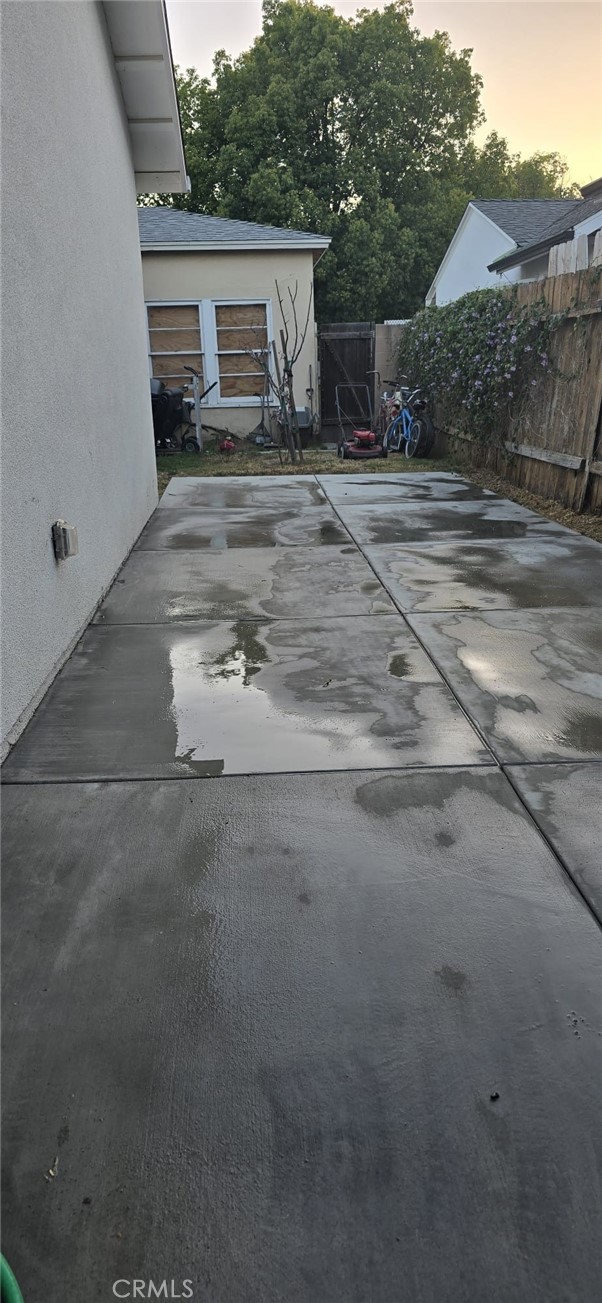 7728 Chimineas Avenue, Reseda CA: https://media.crmls.org/medias/0de50ef9-d862-4984-979b-28990afc2ea3.jpg