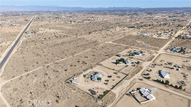 Detail Gallery Image 18 of 20 For 11025 Sonora Rd, Phelan,  CA 92371 - 4 Beds | 2 Baths