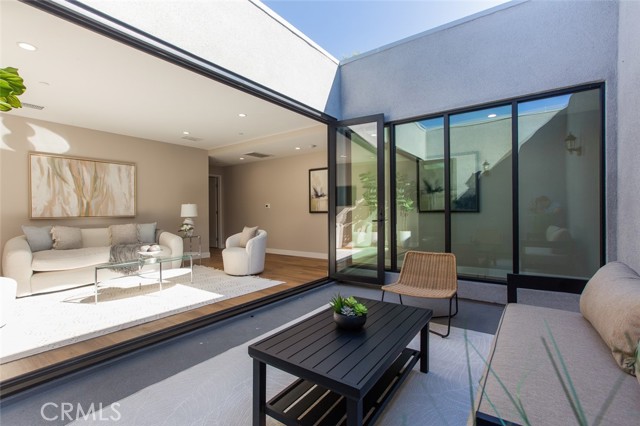 Detail Gallery Image 10 of 36 For 3682 Harriman Ave #3,  El Sereno,  CA 90032 - 2 Beds | 2/1 Baths