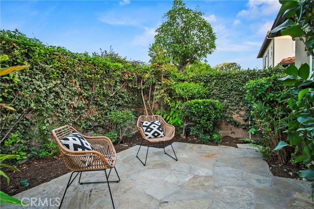 Detail Gallery Image 30 of 52 For 11 Flora Springs, Irvine,  CA 92602 - 4 Beds | 3 Baths