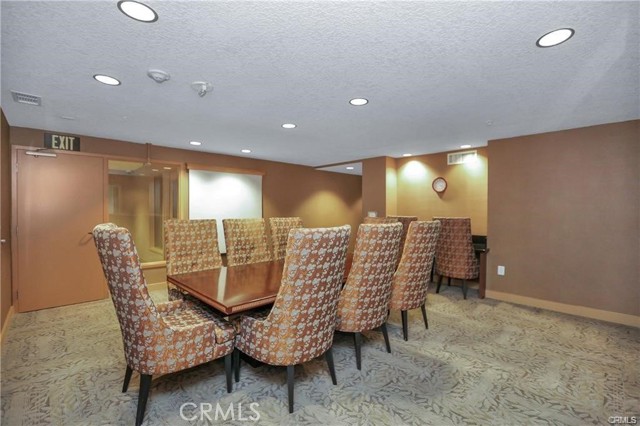 3141 Michelson, Irvine CA: https://media.crmls.org/medias/0de79ee9-60d6-477d-8c8e-4f94bac5428e.jpg