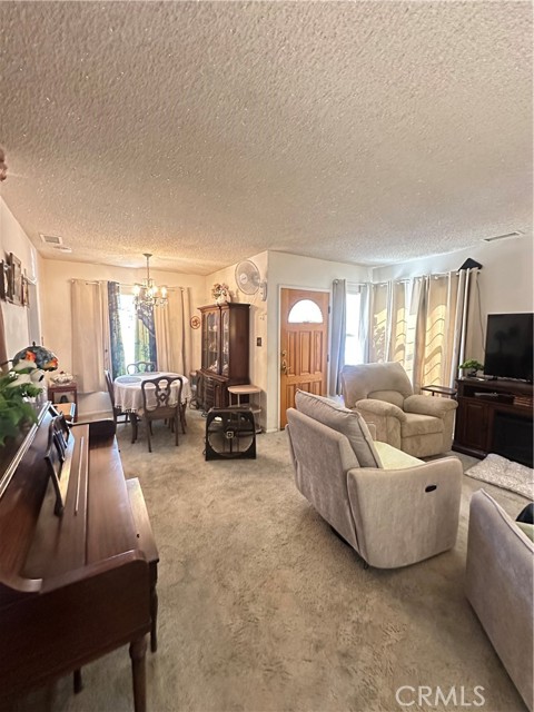 16419 Illinois Court photo 3