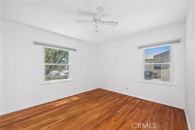 Detail Gallery Image 18 of 40 For 17937 Lull St, Reseda,  CA 91335 - 3 Beds | 1/1 Baths