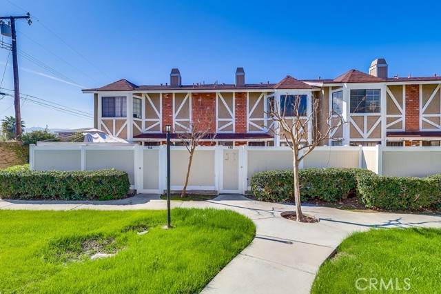 feature listing property photo