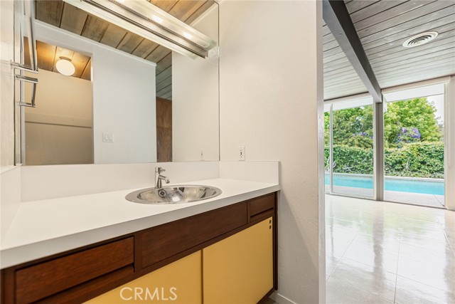 5112 E Valencia Drive, Orange CA: https://media.crmls.org/medias/0deb8581-263c-4982-9254-b4fac6495bc9.jpg
