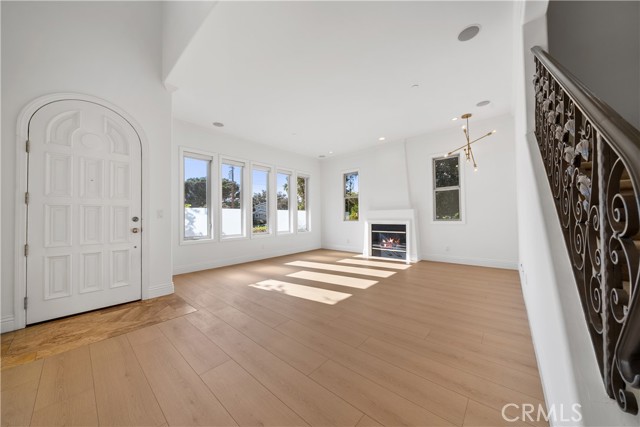 2753 Piedmont, 9 photo 6
