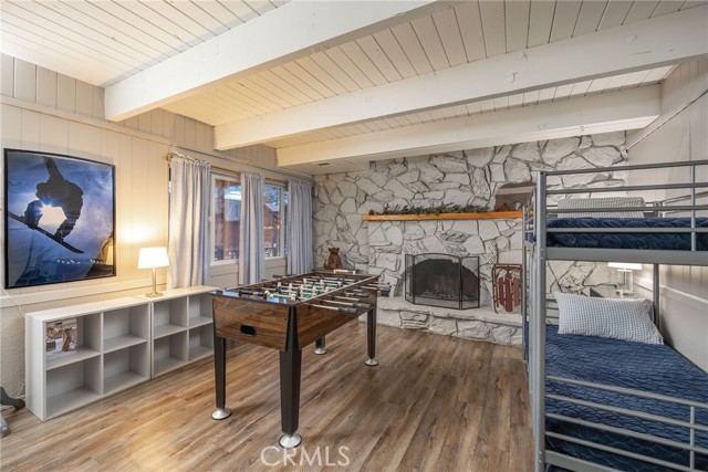 Detail Gallery Image 30 of 44 For 39054 Bayview Ln, Big Bear Lake,  CA 92315 - 3 Beds | 1/1 Baths