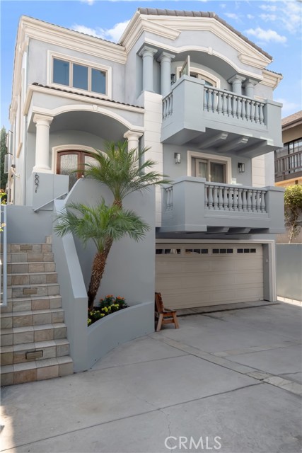 A VERY special home in South Redondo