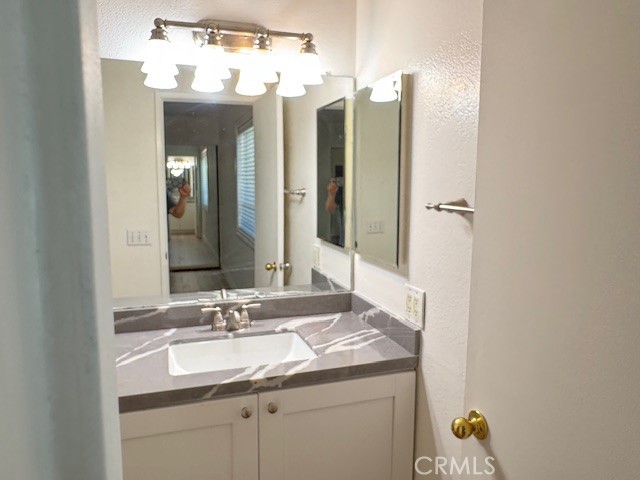 2360 S Diamond Bar Boulevard, Diamond Bar CA: https://media.crmls.org/medias/0def4955-0d2b-4a94-8ee8-c1aa4b6ce77b.jpg