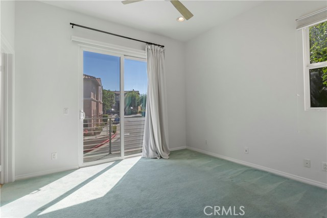 Detail Gallery Image 26 of 43 For 5678 Como Circle, Woodland Hills,  CA 91367 - 5 Beds | 3/1 Baths