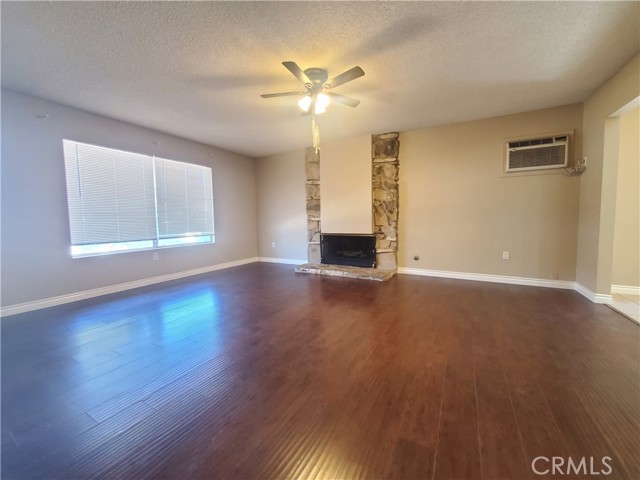 205 S Delano Street # 1, Anaheim, California 92804, 3 Bedrooms Bedrooms, ,2 BathroomsBathrooms,Residential Lease,For Rent,205 S Delano Street # 1,CRPW25156710