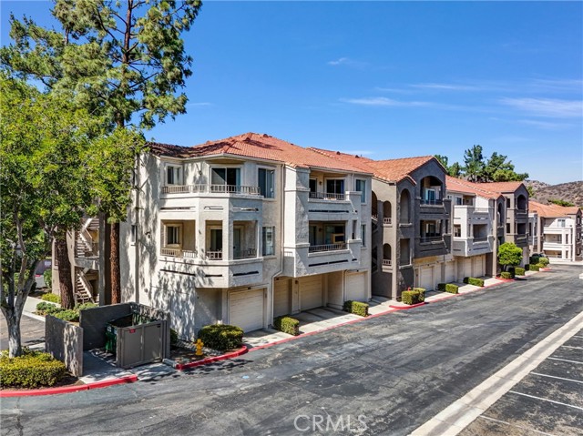Detail Gallery Image 29 of 31 For 1980 Las Colinas Cir #301,  Corona,  CA 92879 - 2 Beds | 2 Baths