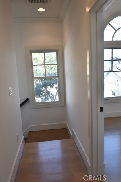 Detail Gallery Image 21 of 40 For 2521 2nd, Corona Del Mar,  CA 92625 - 3 Beds | 3 Baths