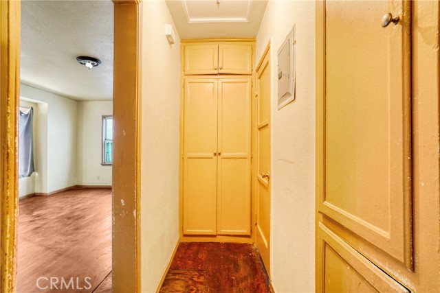 Detail Gallery Image 31 of 44 For 10807 Compton Ave, Los Angeles,  CA 90059 - 5 Beds | 3 Baths