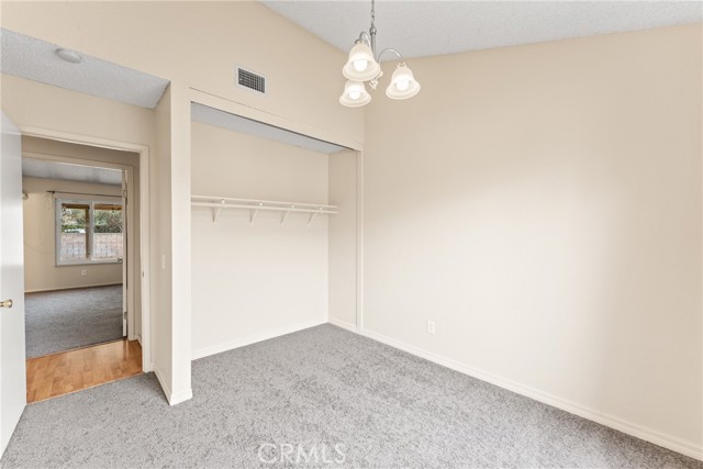 Image 24 of 36 For 915 Church Street