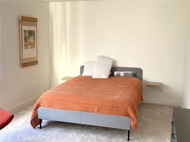 Detail Gallery Image 8 of 25 For 15508 Williams St #E,  Tustin,  CA 92780 - 3 Beds | 2 Baths