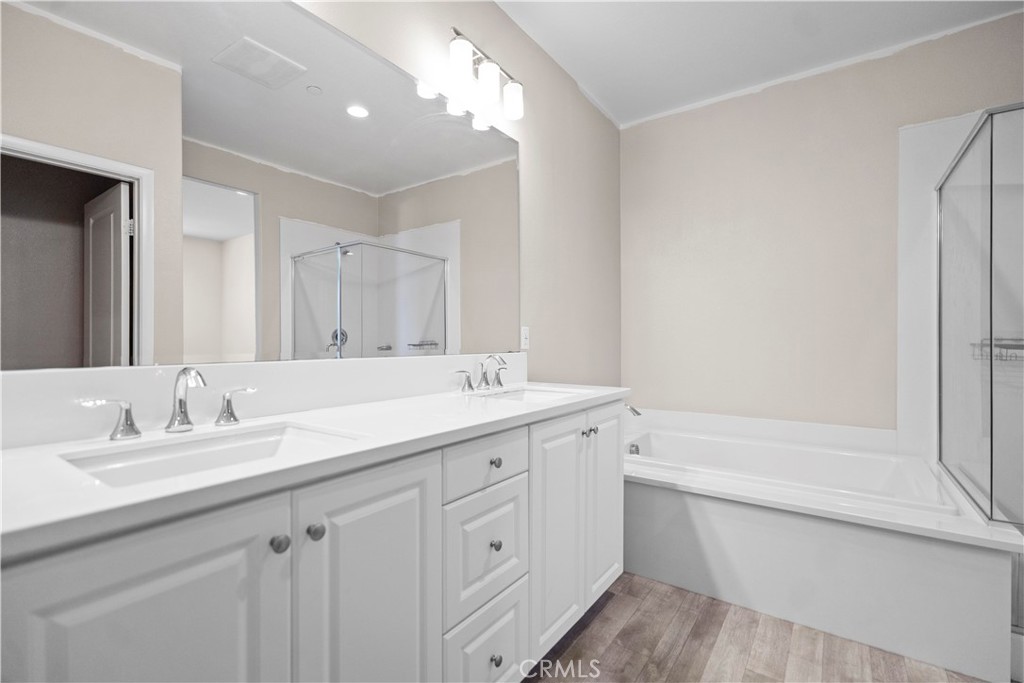 MLS #WS25270586 image #47