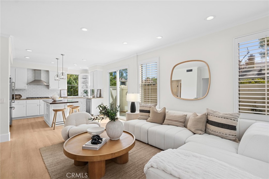 MLS #OC25264699 image #8