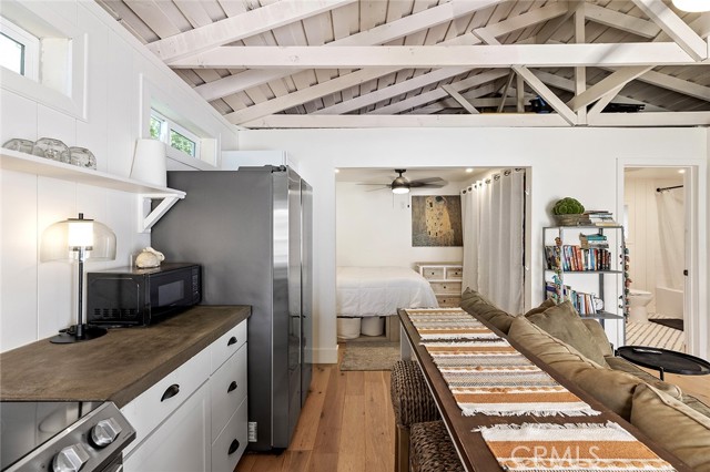 128 Esplanade, San Clemente CA: https://media.crmls.org/medias/0df40956-3de1-4ac4-b978-d6c0d3cbc048.jpg