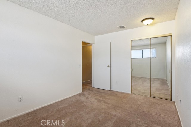 Detail Gallery Image 24 of 53 For 23403 Silver Strike Dr, Canyon Lake,  CA 92587 - 3 Beds | 2/1 Baths