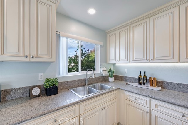 Detail Gallery Image 17 of 65 For 11782 Azalea, Fountain Valley,  CA 92708 - – Beds | – Baths