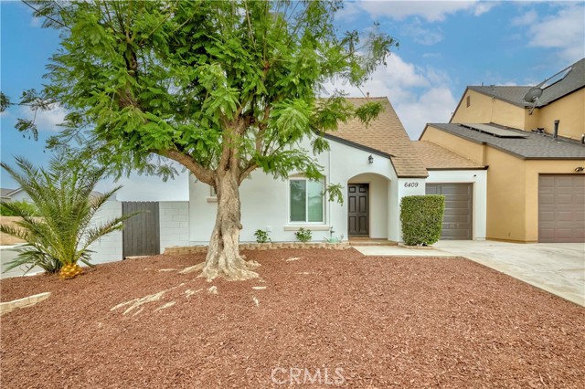 6409 Heatherwood Drive, Jurupa Valley CA: https://media.crmls.org/medias/0df55d65-c0df-4b42-8365-155e7ef87361.jpg