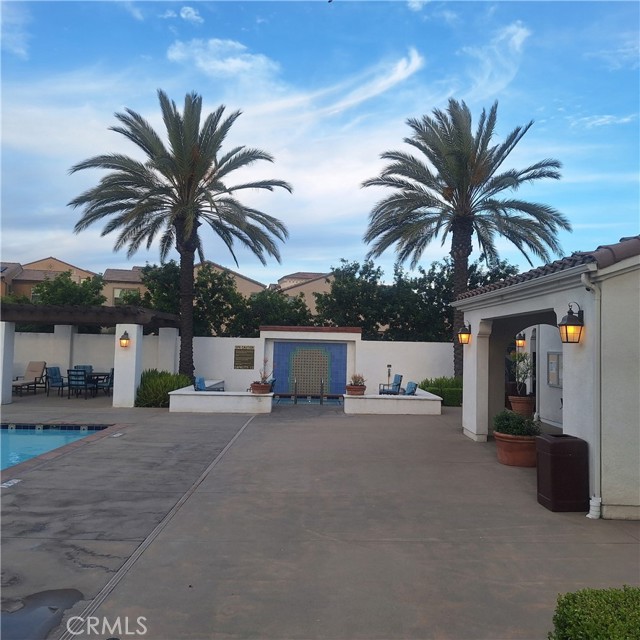 825 Parisa Place, Upland CA: https://media.crmls.org/medias/0df55df5-2d31-4298-8518-35874428a323.jpg