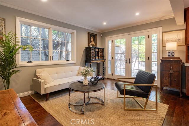 Detail Gallery Image 42 of 56 For 3136 Dona Sofia Dr, Studio City,  CA 91604 - 5 Beds | 4 Baths